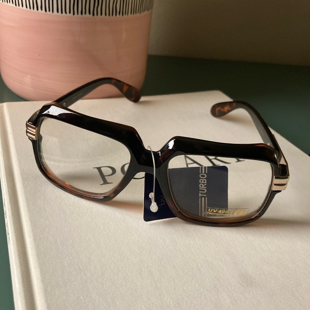 Retro Tortoise Glasses